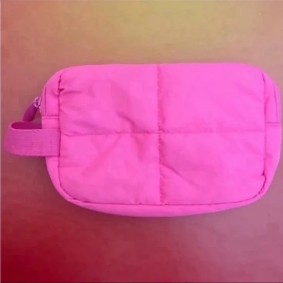 5 for $25! Ulta Pink Puffy Quilted Makeup Bag - Picture 1 of 2